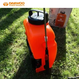 Акумулаторна пръскачка DAEWOO DAPS16-B, 16 л, 12 V, 8 Ah, с батерия и зарядно Акумулаторна пръскачка DAEWOO DAPS16-B, 16 л, 12 V, 8 Ah, с батерия и зарядно