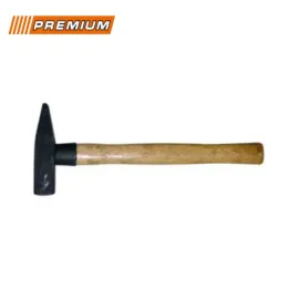 Чук с дървена дръжка Premium 1000гр. Чук с дървена дръжка Premium 1000гр.