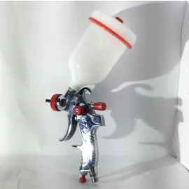 Пневматичен пистолет за пръскане на боя с дюза от 1,3 до 2мм Пневматичен пистолет за пръскане на боя с дюза от 1,3 до 2мм