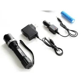 Мощен LED фенер SWAT 